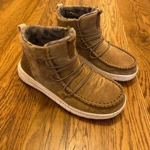 Hey Dude | Shoes | Hey Dude Eloise L Suede | Poshmark